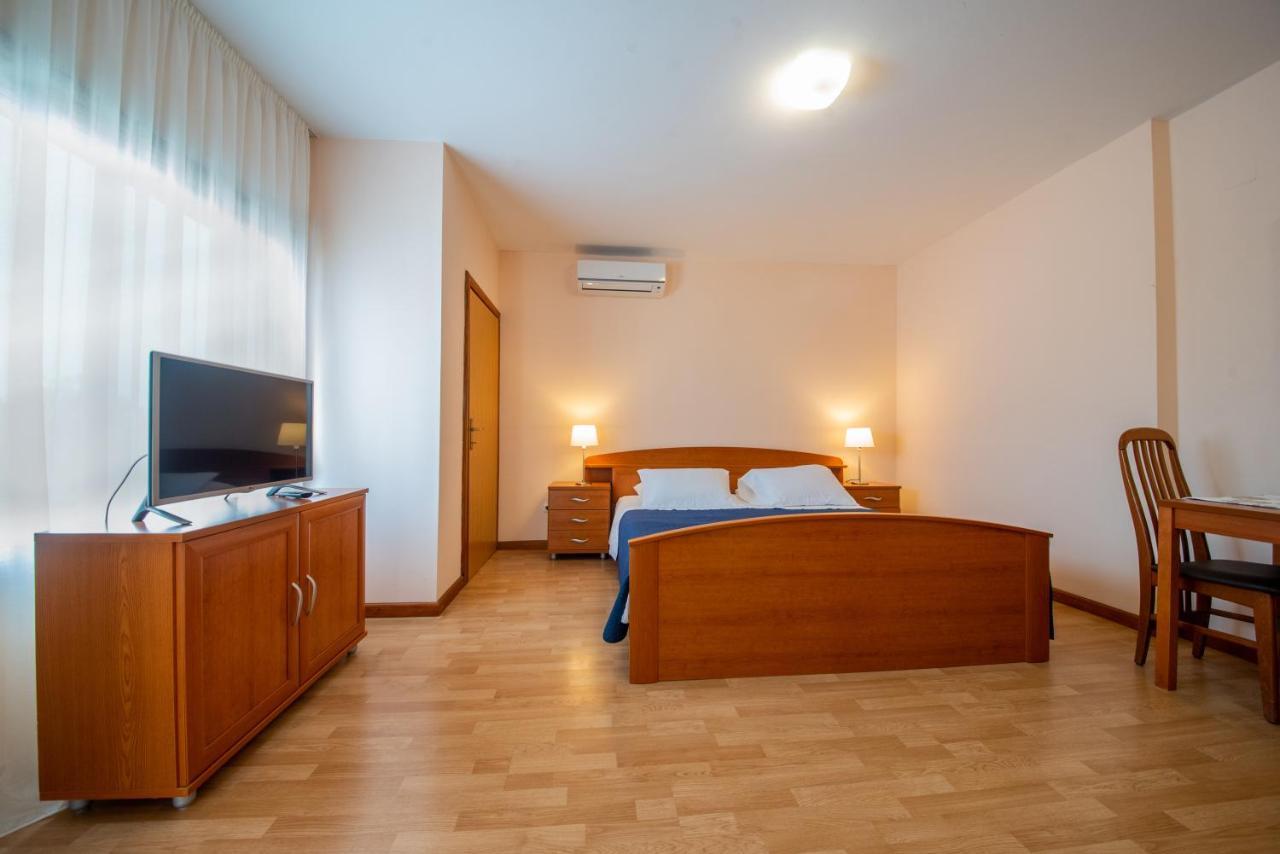 Apartments Melissa Vrsi Bagian luar foto